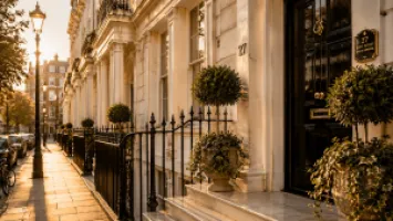 Knightsbridge Escorts: The Complete Booking Guide for SW1 and SW3